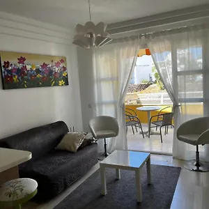 https://orlando-private-apartment.adeje-hotels.com